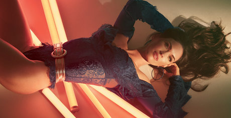 curvy solo onlyfans sexy images