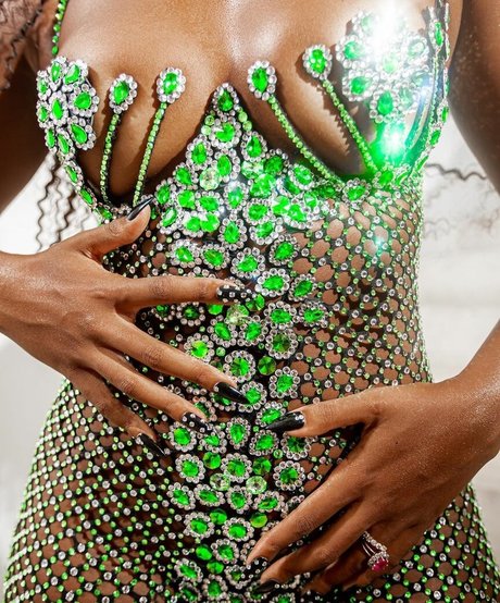 Iza Cantora model erotic galleries