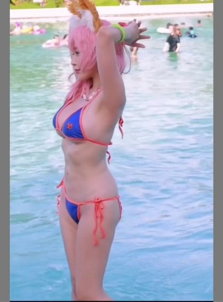 Wifekirei VVIP model adult images