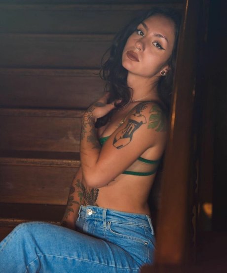 moms onlyfans art naked picture