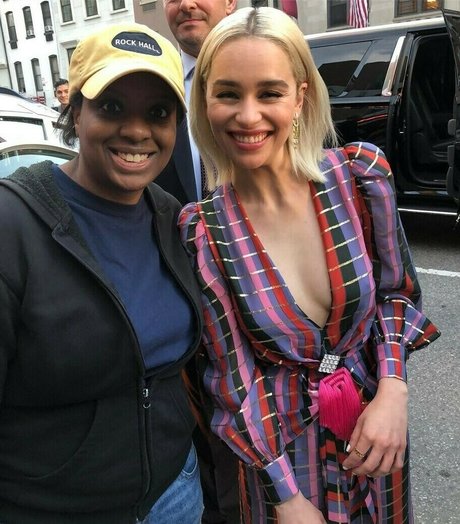 Emilia Clarke model beautiful pic