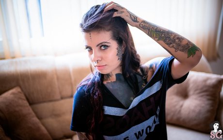 Marjo Suicide hd star image