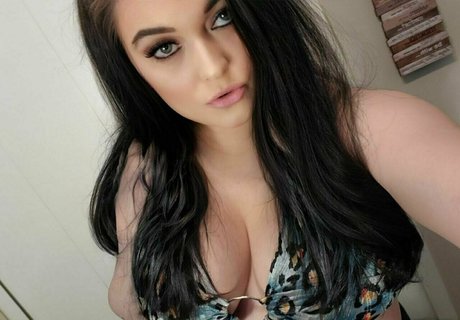 lauraleighxoxo sex pornstar image