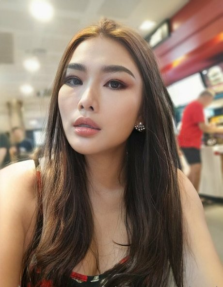 xtinarob sexy star picture