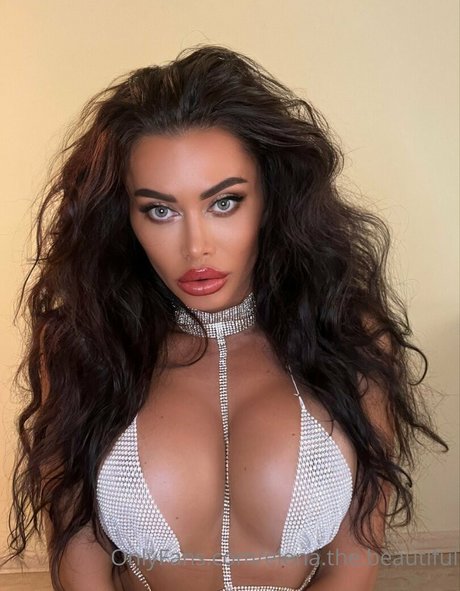 shemale outdoor onlyfans pretty photo