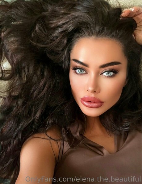 red hair onlyfans top picture