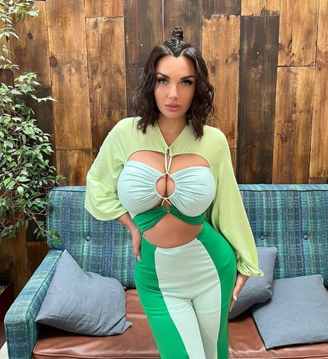 big nipples onlyfans exclusive photos