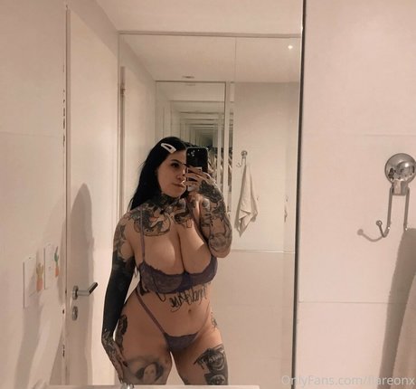 flareonx star naked image