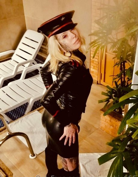 goth teen onlyfans nudes pic