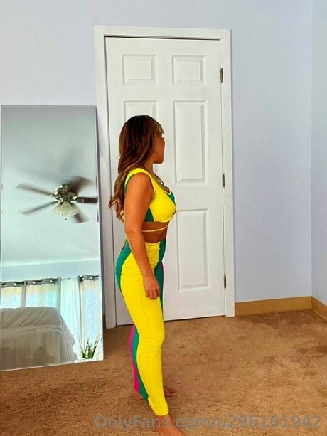 naughtydiamond11 model hd pics