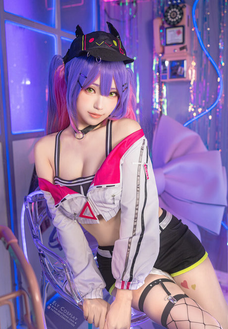 20 years old onlyfans hot naked image