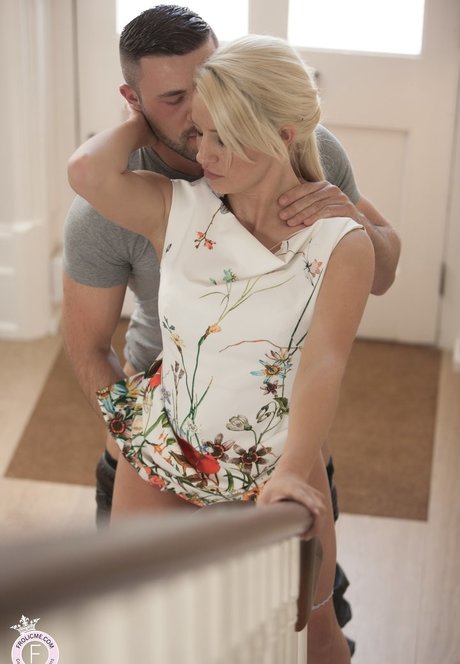 thick nude onlyfans erotic galleries