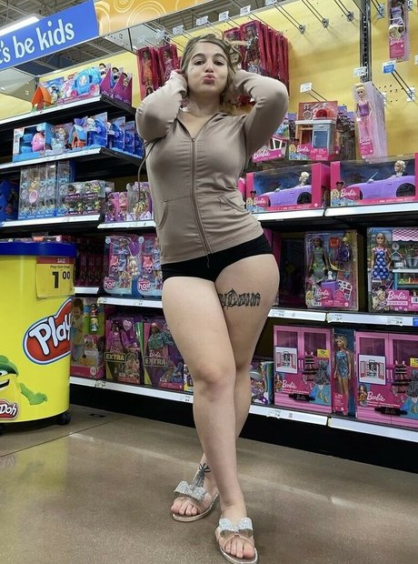 g cup tits onlyfans top pics