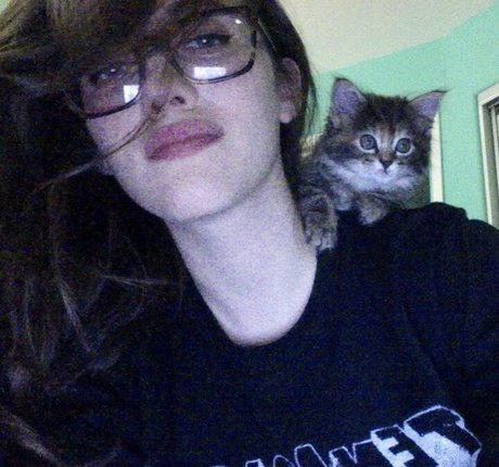 lesbian feet onlyfans art porn picture