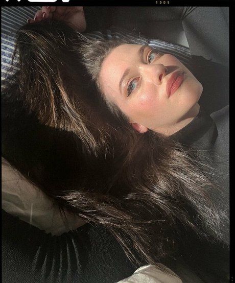 mom feet onlyfans beautiful nude images