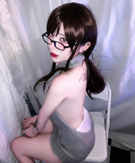 fishzombie perfect actress photo