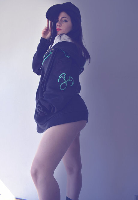 g cup tits onlyfans perfect gallery