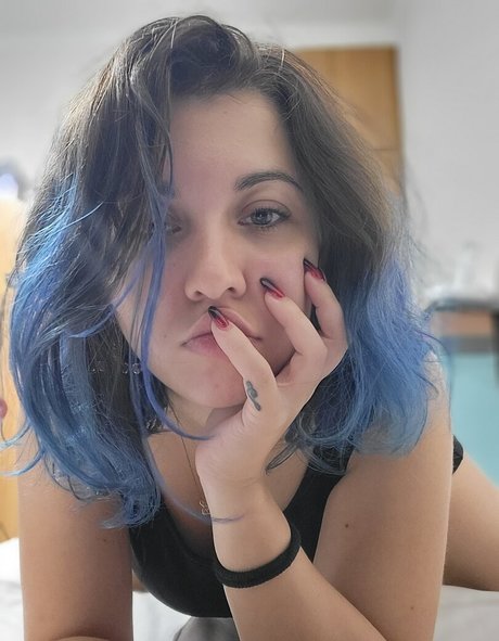 melodytvv beautiful actress picture