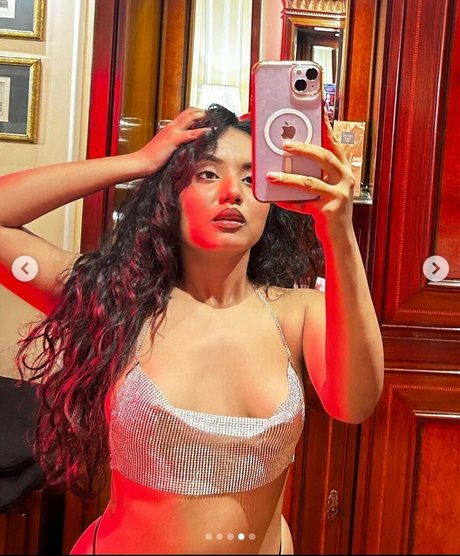 Sneha Biswas pornstar erotic pictures