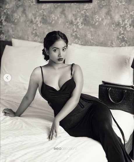 Sneha Biswas model high quality pics