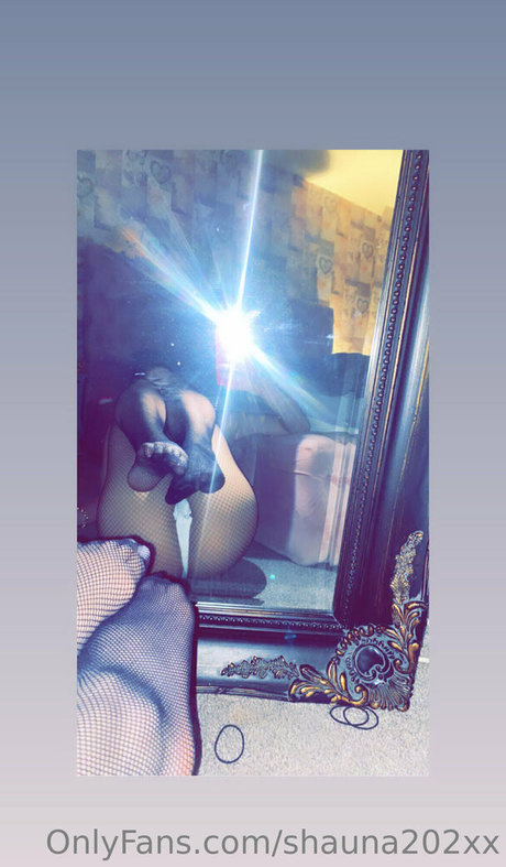 shauna202xx model pornographic image