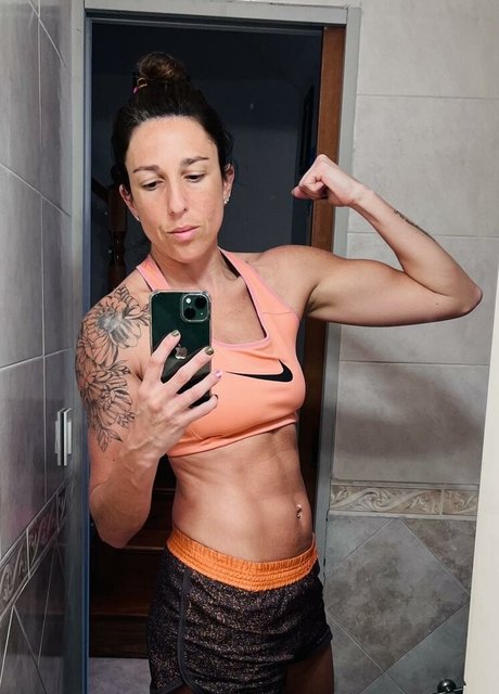 asian girlfriend onlyfans beautiful photo