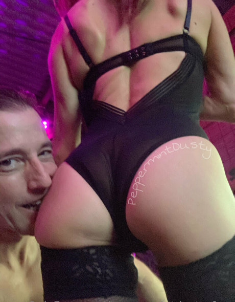 peppermintdusty free model picture