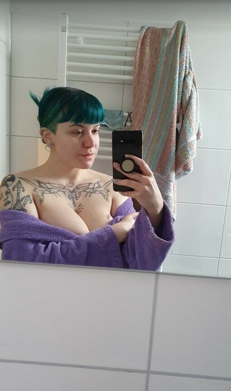 BobacoreCos naked pornstar image