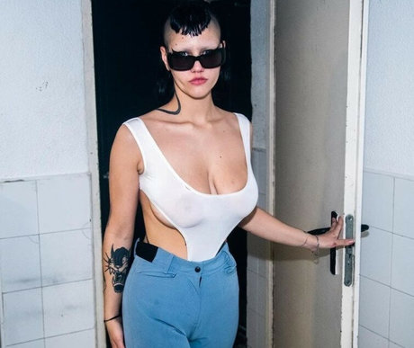 Terese Aguado model perfect picture