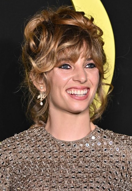 Maya Hawke model sexy archive