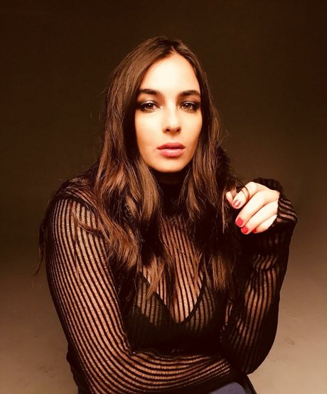 Alanna Masterson best actress pics