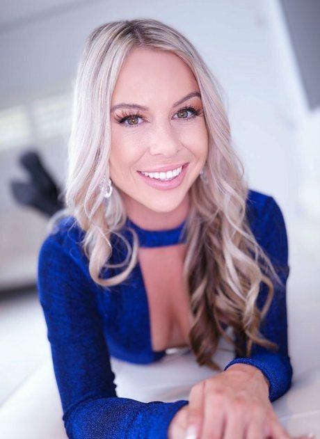 Summer Vixen pornstar pretty galleries