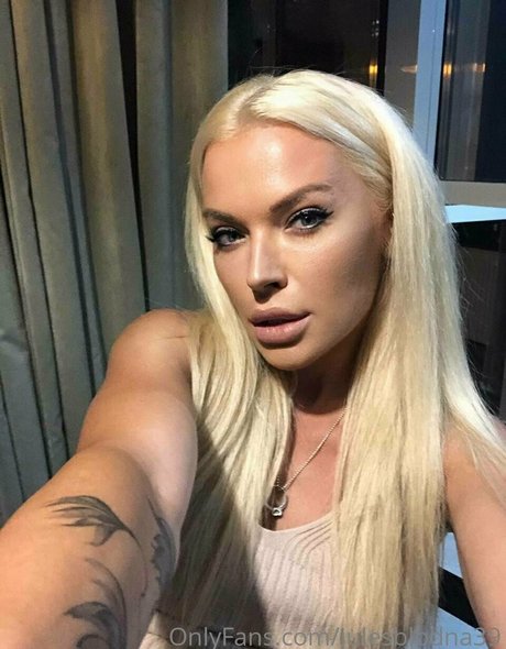 Julesblodna39 naked pornstar gallery