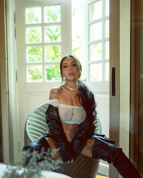 kimmyxxzzz star sexy pics