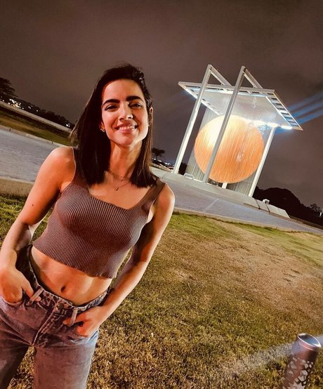 Maria Gabriela De Faria sexy star pics