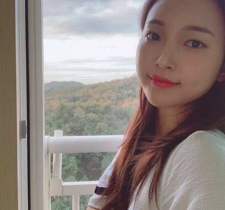 Eunzel ASMR nice actress picture