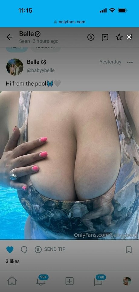 leannecrowonlyfans adult model image