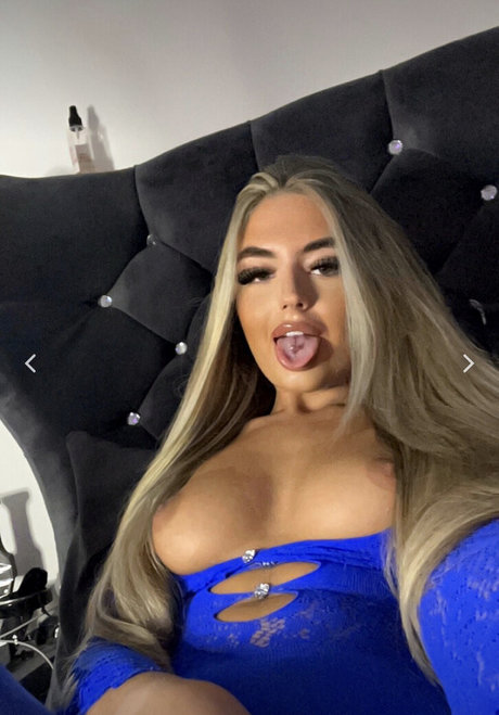 lilbratbabyyyx nude pornstar galleries