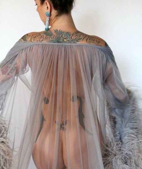 ebony wet pussy onlyfans art naked img