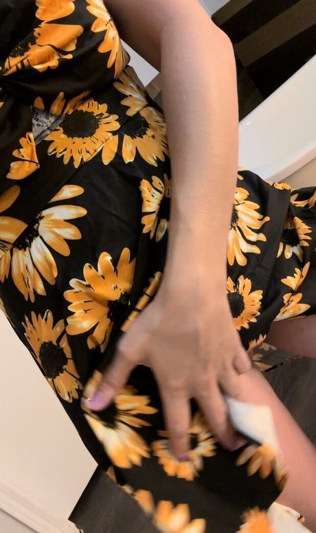 mommelonss beautiful pornstar images