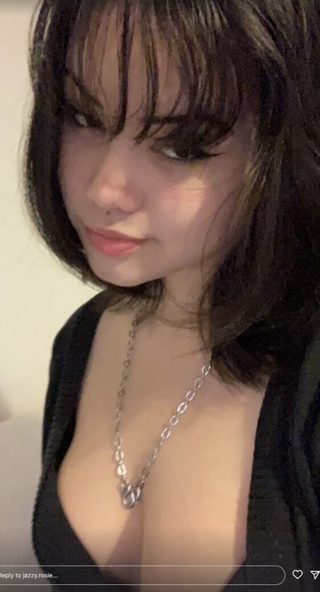 gloryhole wife onlyfans sexy naked pics