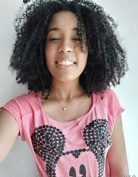 its charl0ttehall model beautiful photo