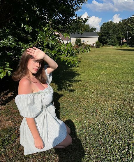 Xohalzy444 star naked gallery