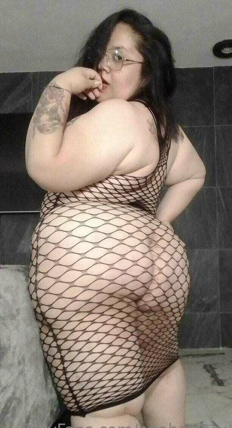 anabattory sexy actress pictures