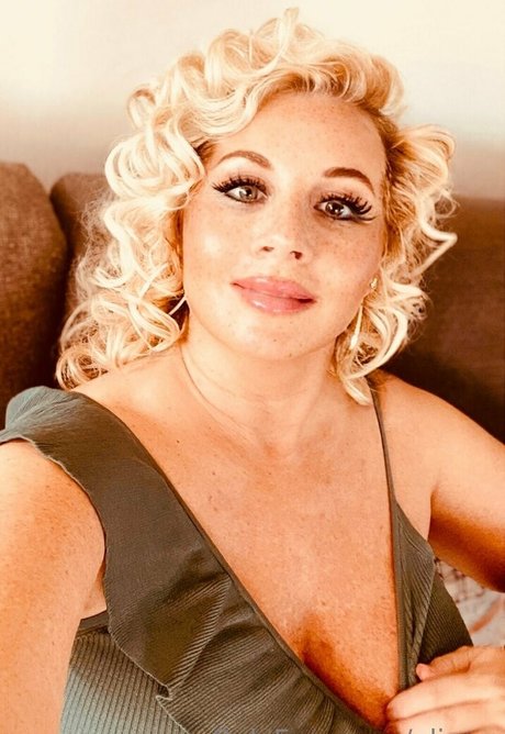 asian femboy onlyfans pornos pics