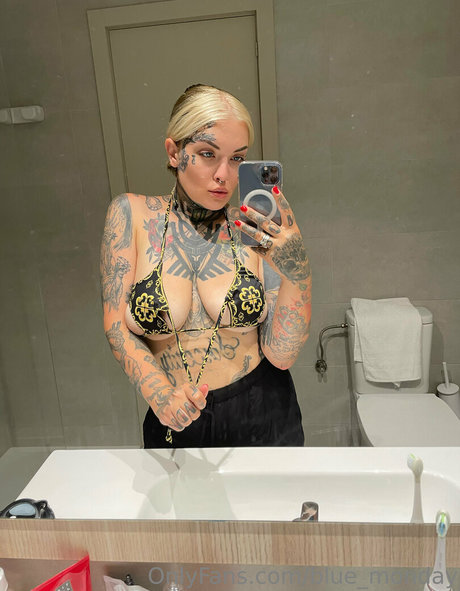 trimmed onlyfans beautiful naked picture