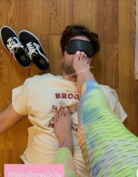 curvy shemale onlyfans free sexy image