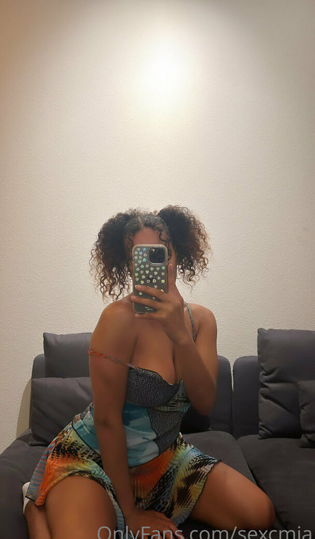 dutch onlyfans hot nude pic