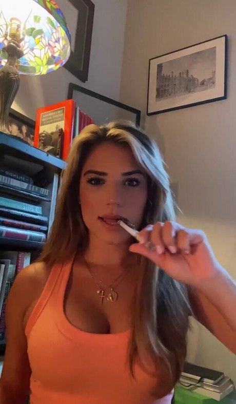 Catalina Lauf exclusive star pictures