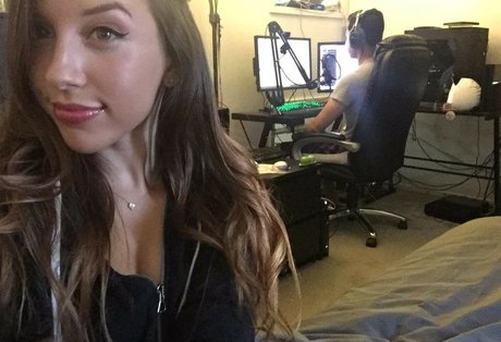 JackieMButler pornographic actress photos